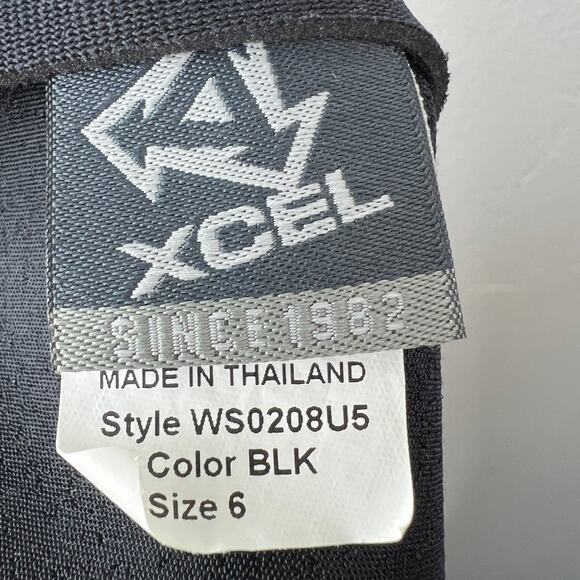 Xcel Black One-Piece Neoprene Mock Neck Full Zip Racerback SpringSuit Size 6 - Picture 9 of 10